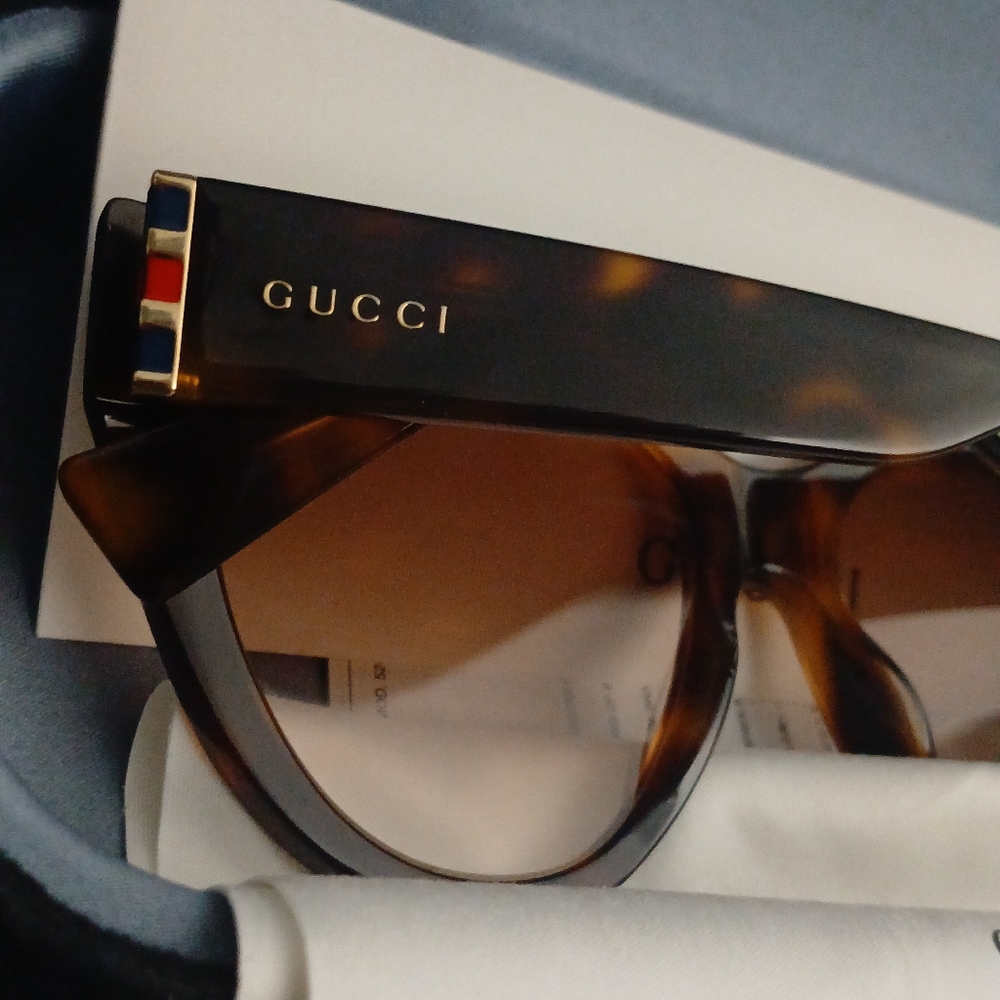 Authentic GUCCI sunglasses Havana Case Made In Italy - Picture 12 of 16